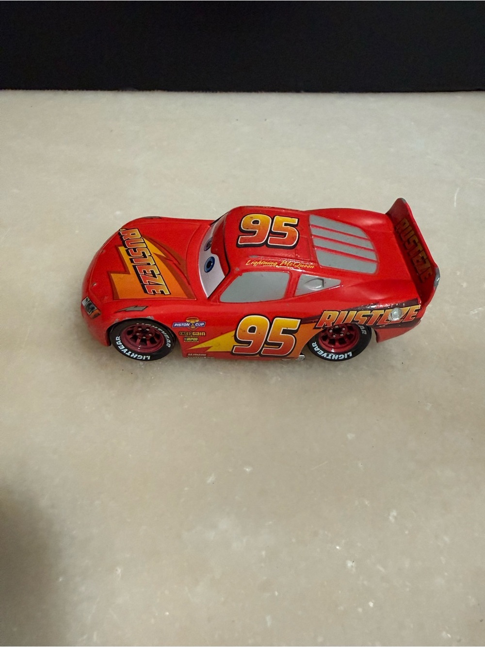Disney Pixar Cars 3 Lightning McQueen Rusteze Diecast Car Toy